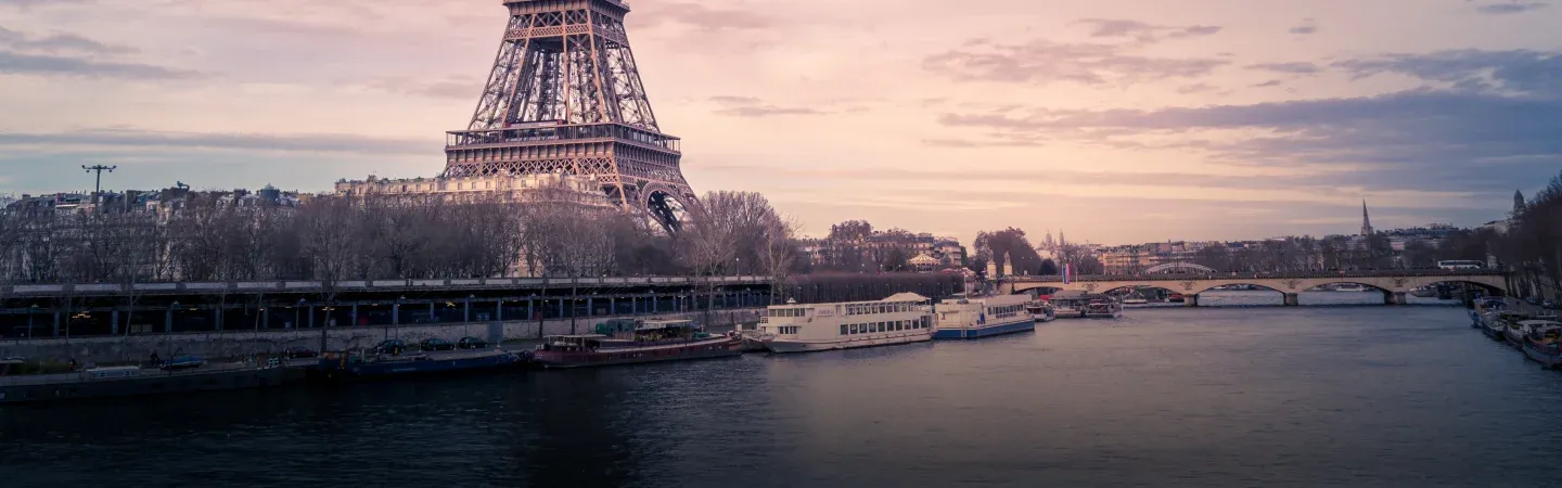 Business Class Flights to Paris