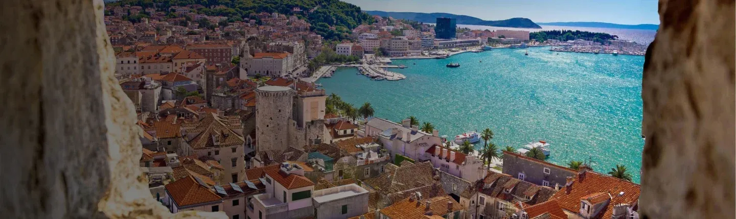 Business Class Flights to Split
